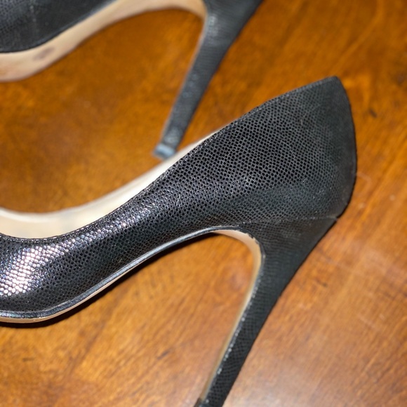 Jessica Simpson Shiny Snakeskin Stilettos - Picture 5 of 6